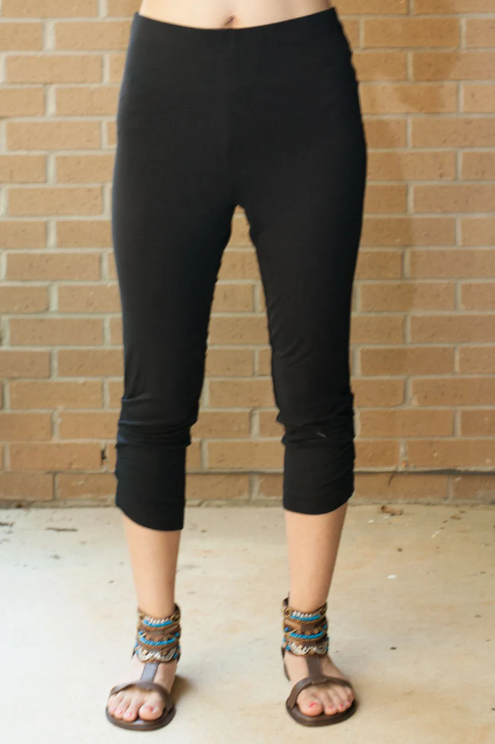 Black Cropped Leggings