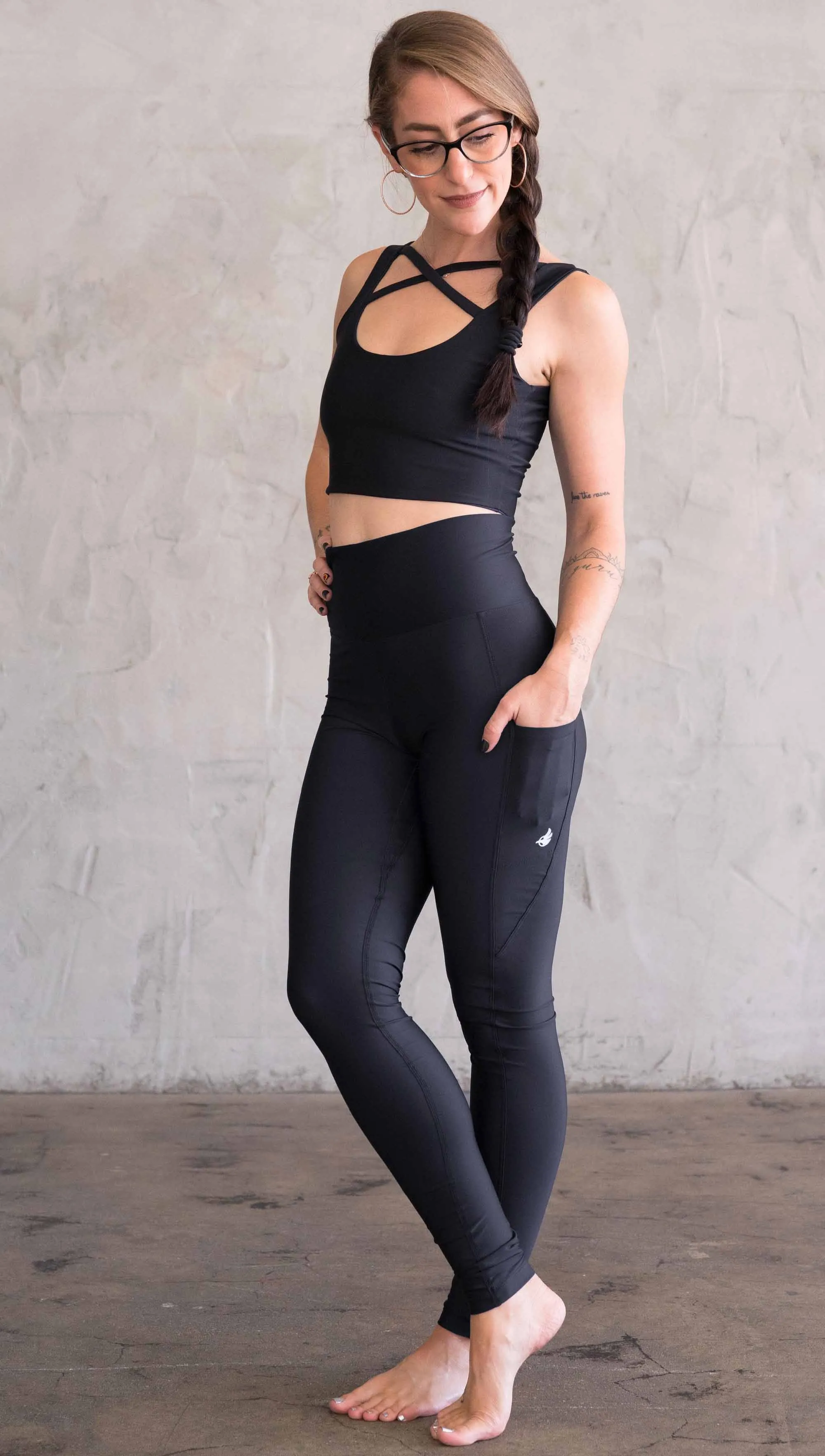 Black - Featherlight Leggings