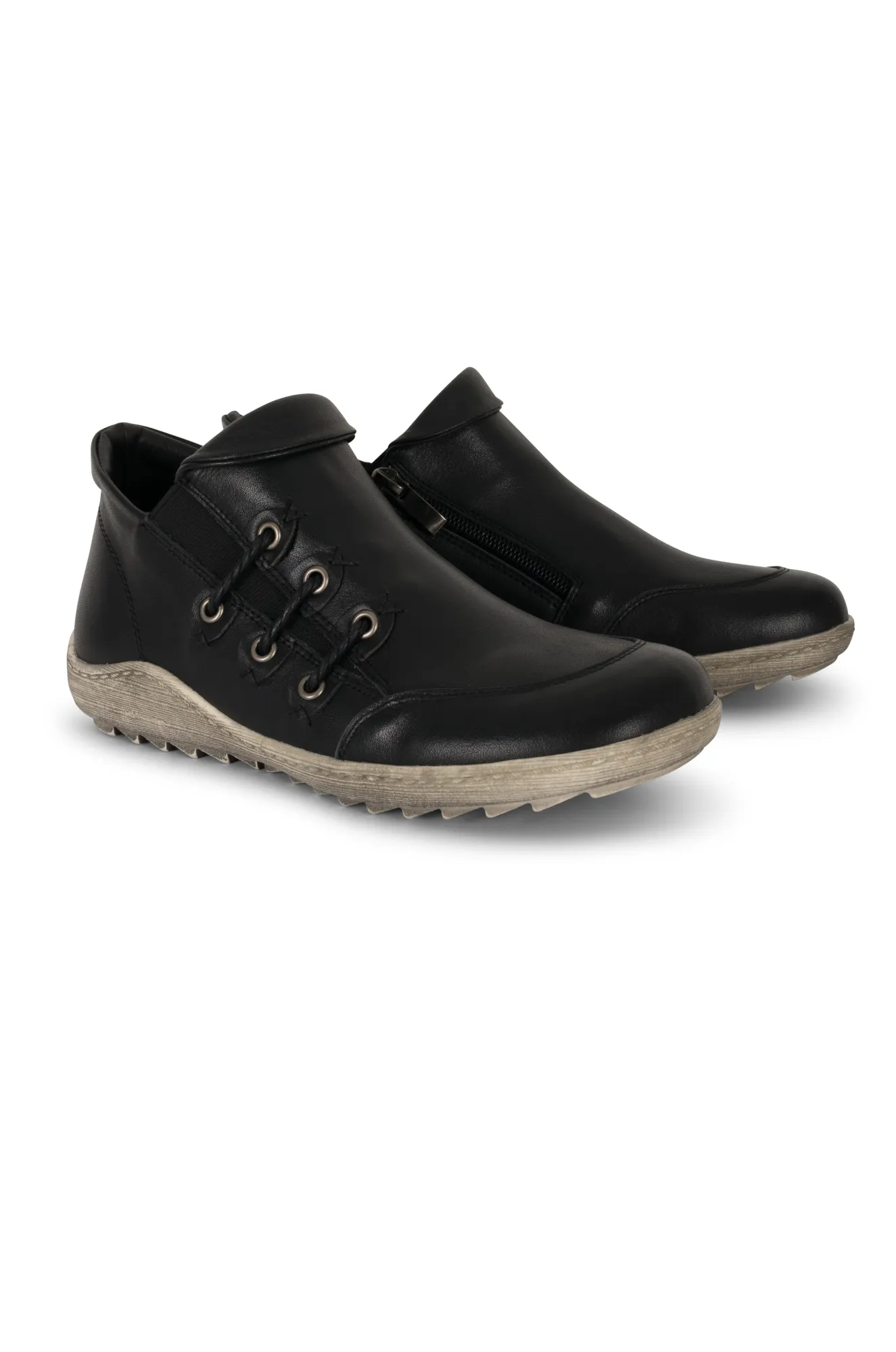 Casual Leather Shoe | BLACK | NIKKI WW