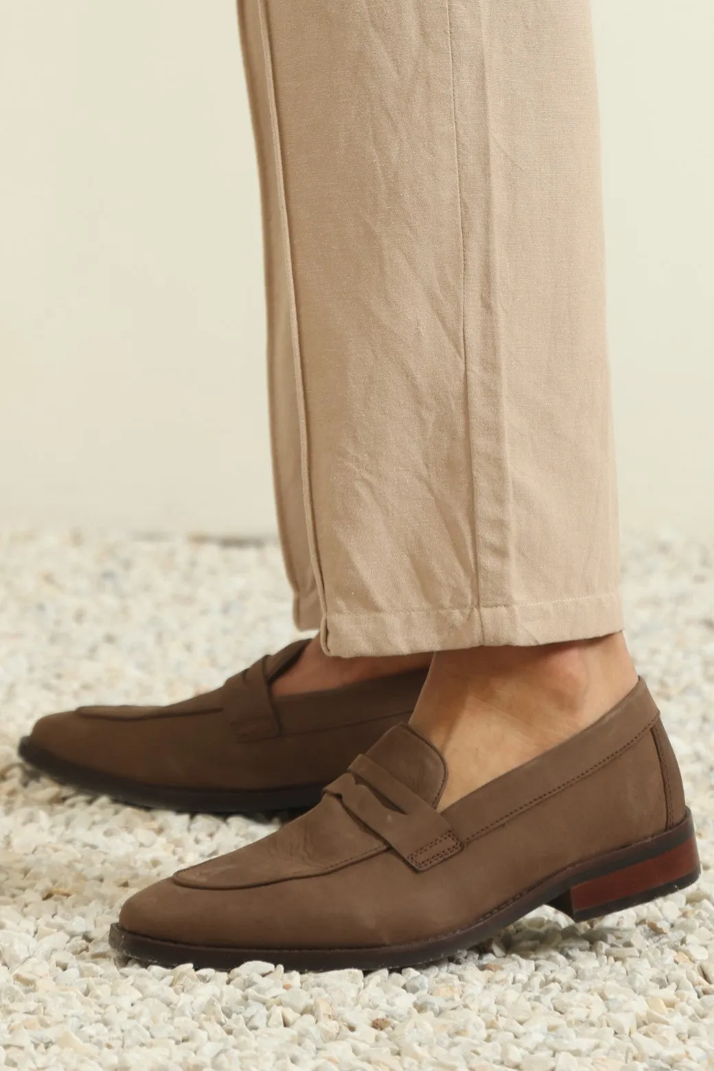 CLASSIC LEATHER LOAFERS