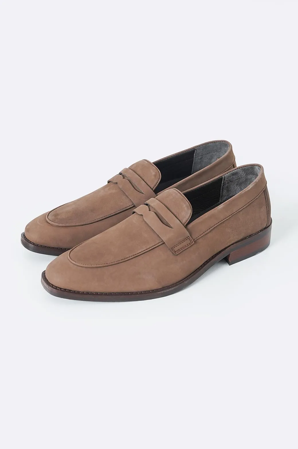 CLASSIC LEATHER LOAFERS