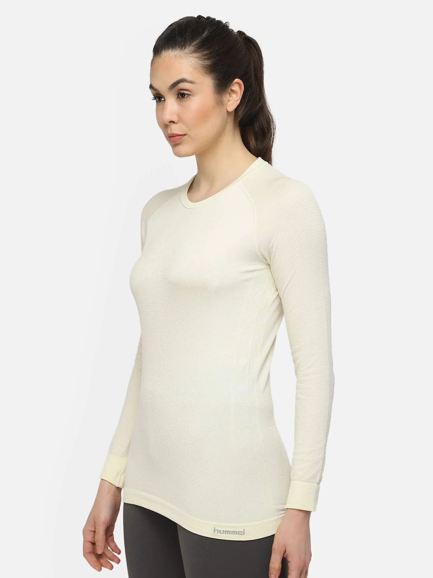 Clea Seamless Women White T-Shirt