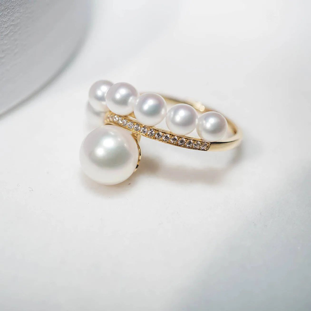 Elegant Freshwater Pearl 18K Solid Gold Ring KR00005