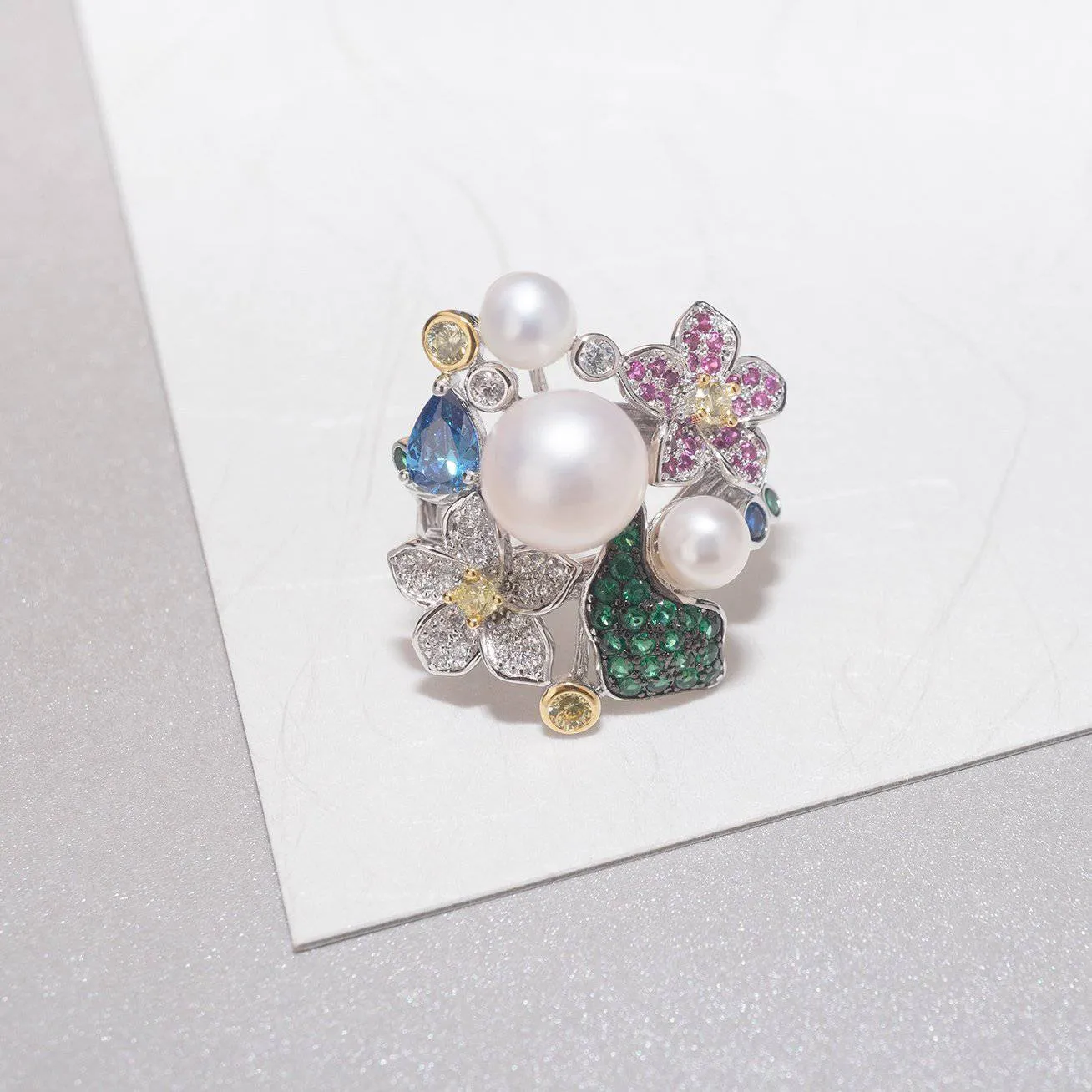 Elegant Freshwater Pearl Ring WR00081 | GARDENS