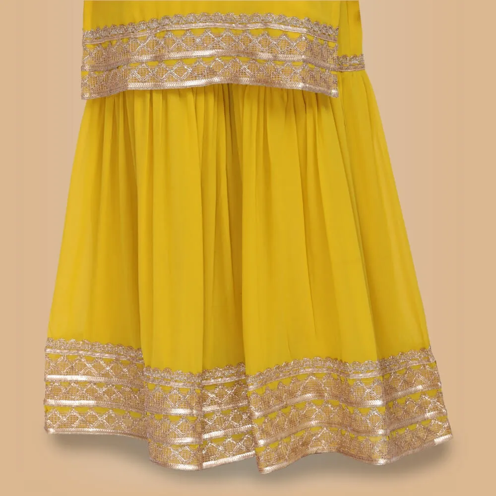 Elegant Garara Set with Gold Accent - Yellow