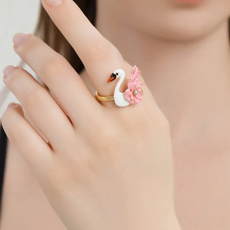 Elegant Swan Ring