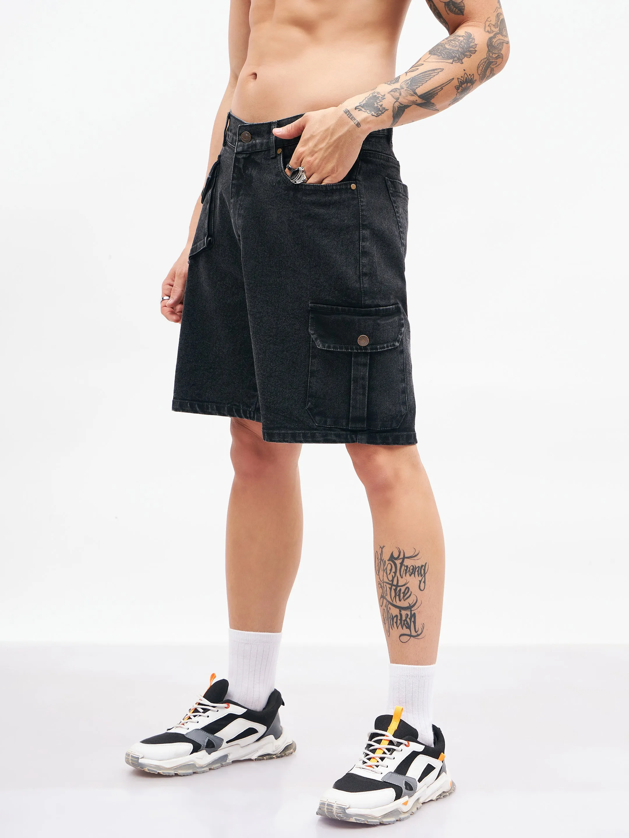 Men Black Utility Pocket Denim Shorts