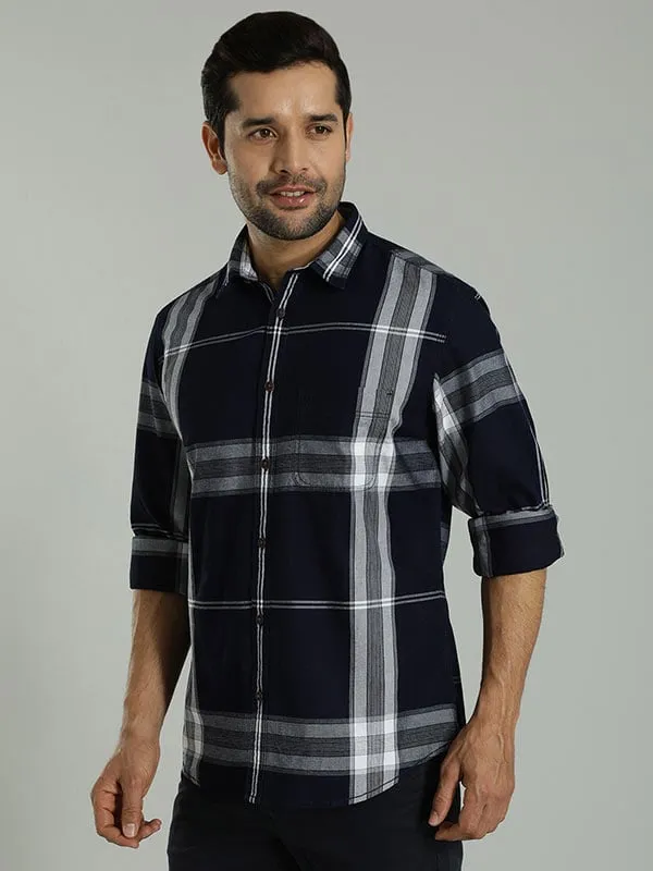 Men Checked Full Sleeve Cotton Shirt