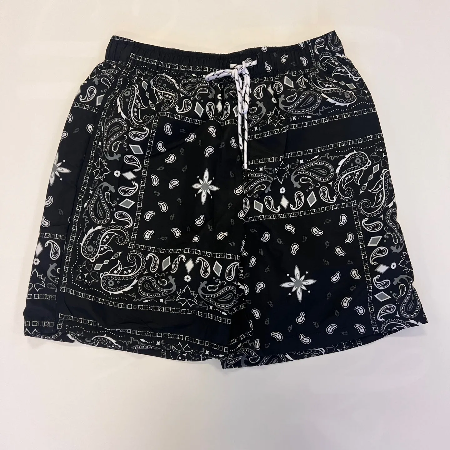 PJ MARK Men Bandana Shorts