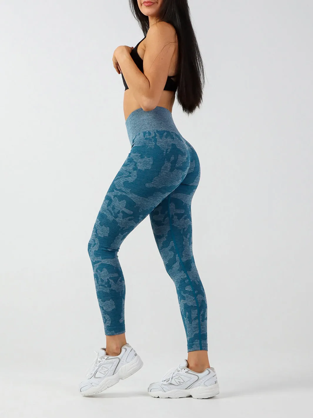 Seamless Camo Leggings