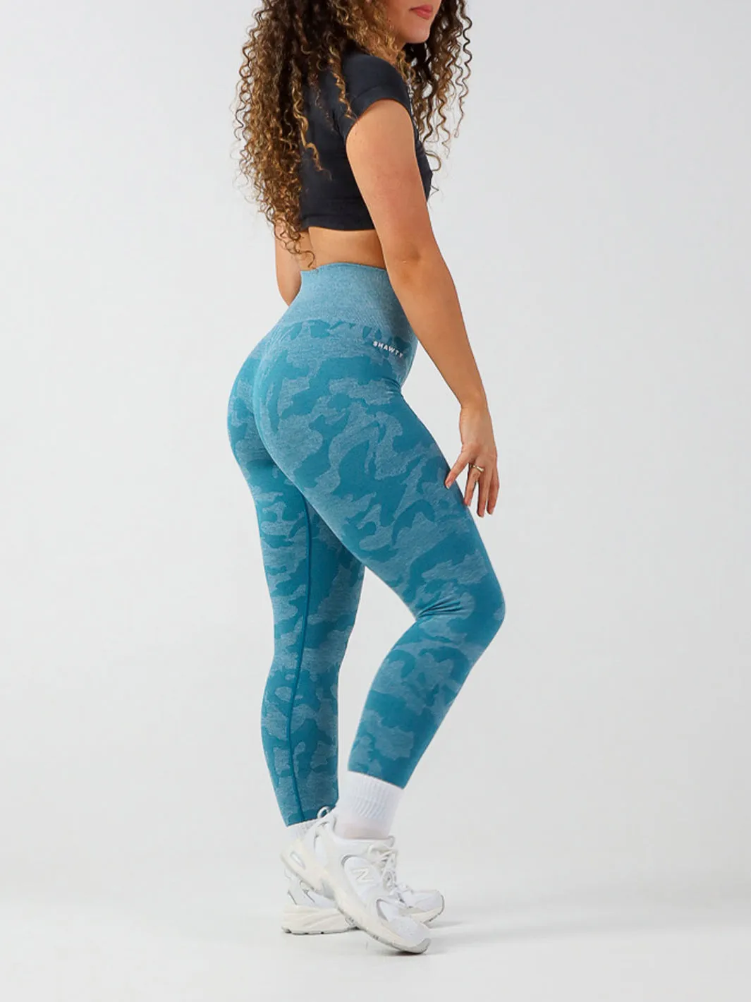 Seamless Camo Leggings