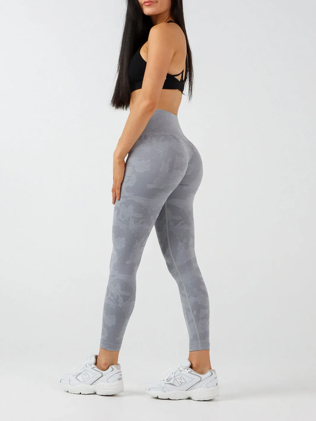 Seamless Camo Leggings