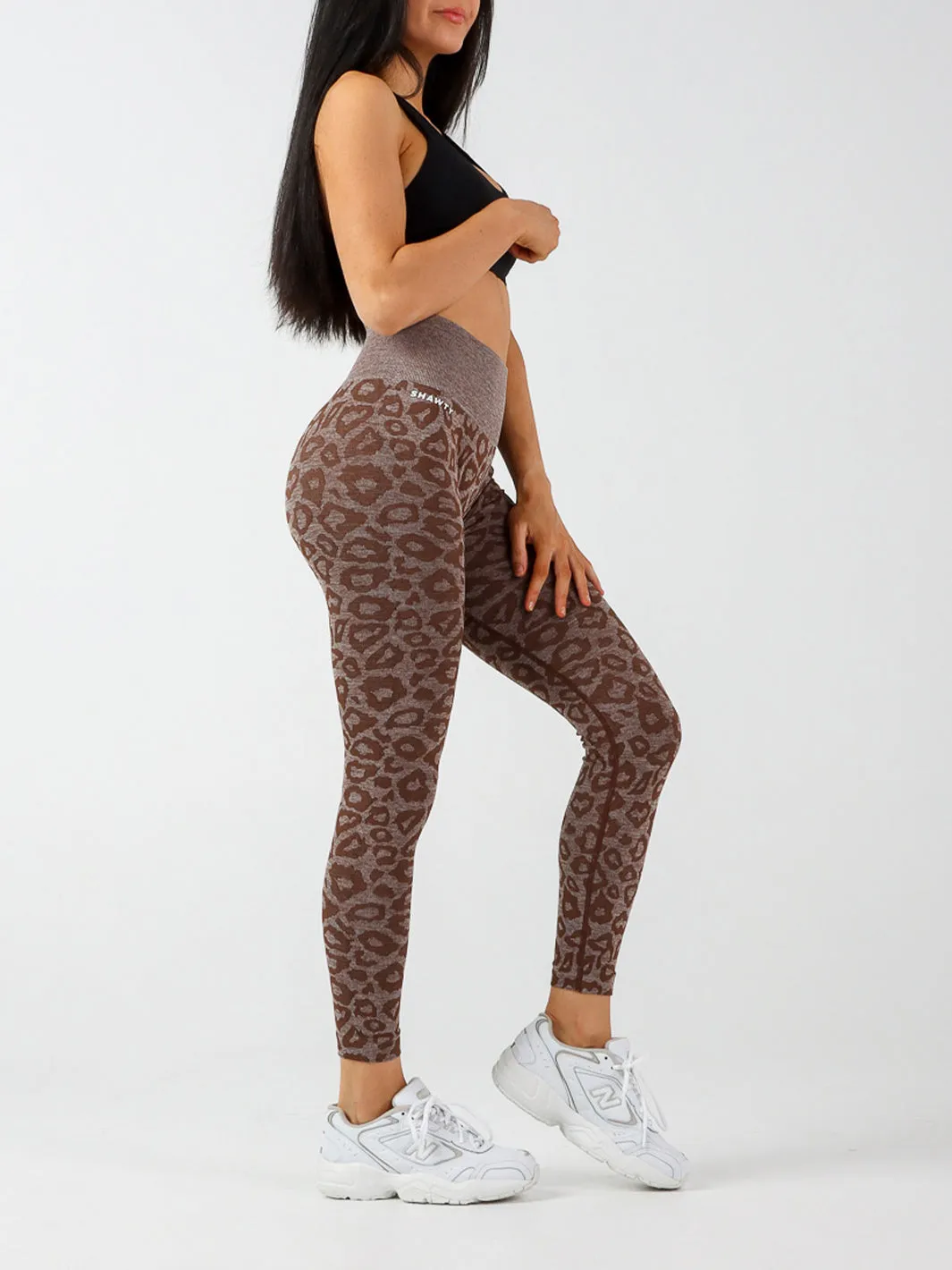 Seamless Leopard Leggings