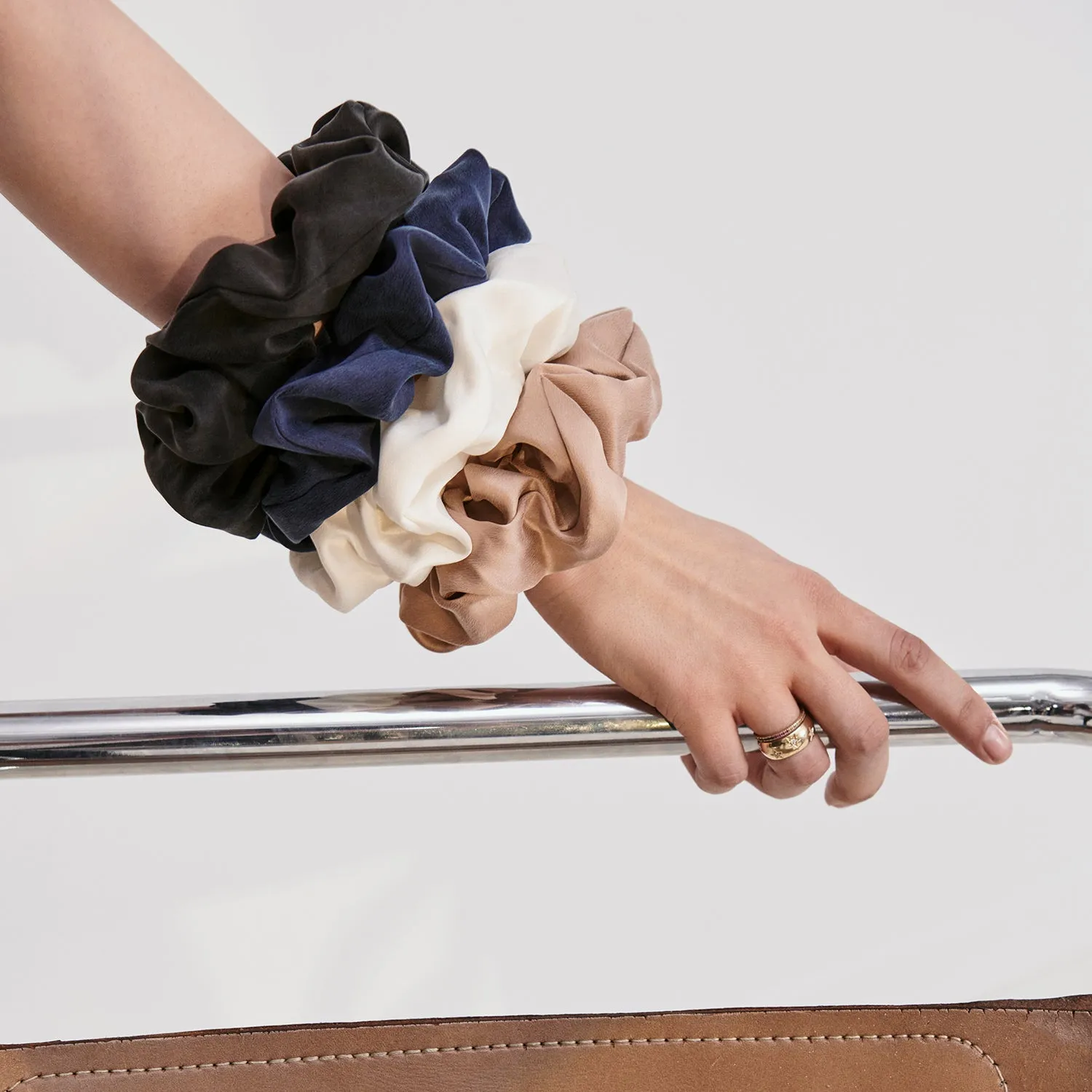 Washable Silk Classic Scrunchie